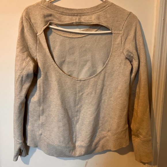 Bundle 2 Victoria’s Secret Sport Sweatshirt - Picture 2 of 6